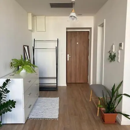 Utulny A Moderny Atelier S Terasou Bratislava