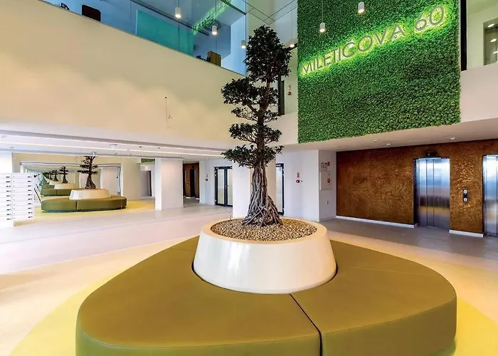 útulný A Moderný Ateliér S Terasou Bratislava