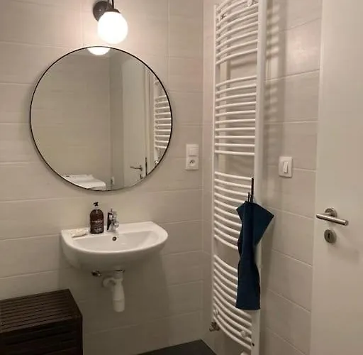 útulný A Moderný Ateliér S Terasou *
