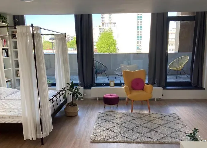 útulný A Moderný Ateliér S Terasou Apartmán Bratislava