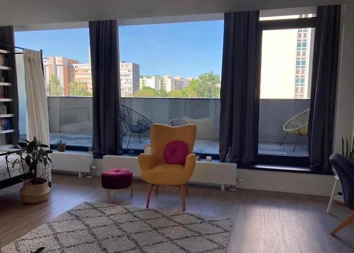아파트 Utulny A Moderny Atelier S Terasou *